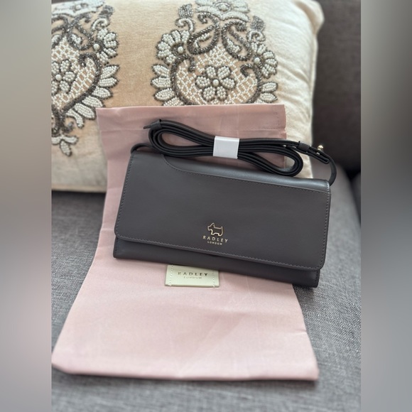 RADLEY LONDON Bags Radley Londonlexington Small Flapover Crossbody Purse Poshmark